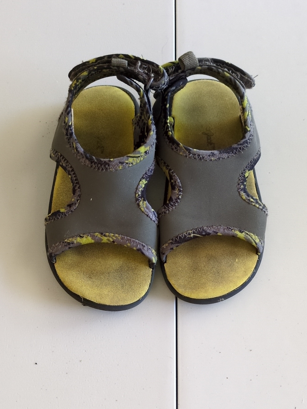Cat & Jack Gray and Yellow Kids Open-Toe Sandals